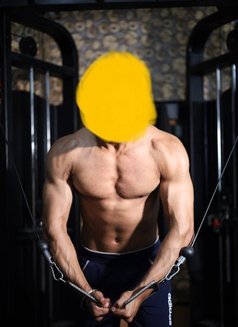 Sunny - Male எஸ்கார்ட் in Pune Photo 1 of 1