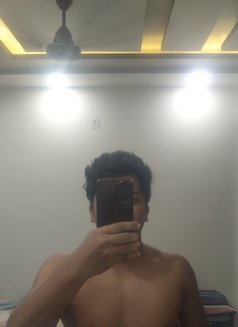 Hungry Dick - Male escort in New Delhi Photo 1 of 1
