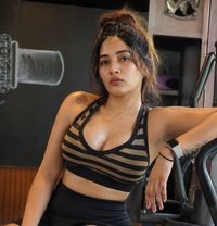 Nishu Call Girl Independent Gurgaon - एस्कॉर्ट in Gurgaon