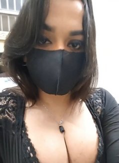 Tammy - Transsexual escort in Noida Photo 2 of 4