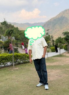 Shahsank M - Male escort in Chandigarh Photo 1 of 3