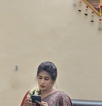 Divya - Transsexual এস্কর্ট in Hyderabad