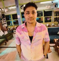 Rhythmhates - Male escort in New Delhi