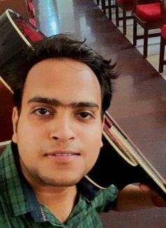 Vishal - Male massage in New Delhi Photo 1 of 9