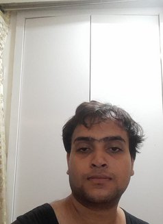 Vishal - Male massage in New Delhi Photo 8 of 9