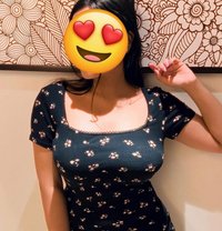 Riyanshi independent - एस्कॉर्ट in Bangalore