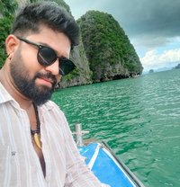 Maddy - Male escort in Bangalore