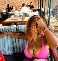 Olivia - adult performer in Noida