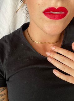 Mistress Bella - டொமினாட்ரிக்ஸ் in Chennai Photo 4 of 9