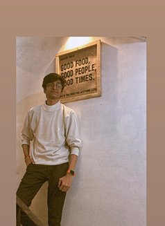 Ca Romeo - Male escort in Kolkata Photo 2 of 2