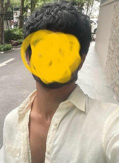 Ishaan - Male escort in Mumbai Photo 1 of 6