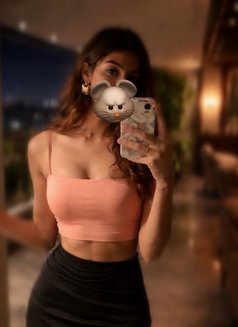 Millie - ఎస్కార్ట్ in Hyderabad Photo 8 of 13