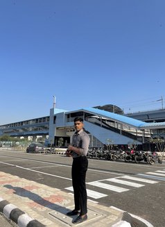 Zaid Erotic - Male escort in Noida Photo 1 of 1