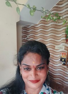 Tranny Salem Priya - Transsexual escort in Chennai Photo 2 of 5