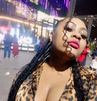 Shaki - এস্কর্ট in Chandigarh