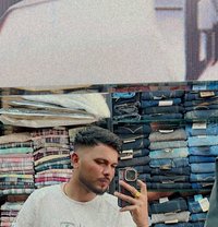 Ysh - Male एस्कॉर्ट in Gurgaon