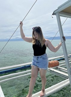 Raylee - escort in Candolim, Goa Photo 1 of 4