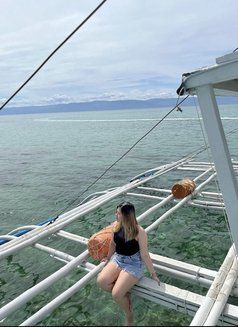 Raylee - escort in Candolim, Goa Photo 2 of 4