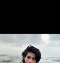 Darbadar - Male escort in New Delhi