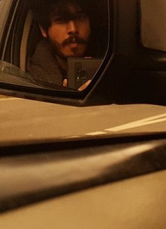 Darbadar - Male escort in New Delhi Photo 3 of 3
