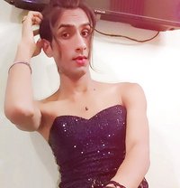 Aayaatt - Transsexual ఎస్కార్ట్ in Pune