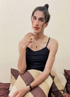 Aayaatt - Transsexual escort in New Delhi Photo 6 of 9