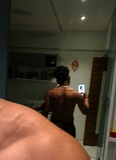 Yuviii - Male escort in Pune Photo 5 of 6