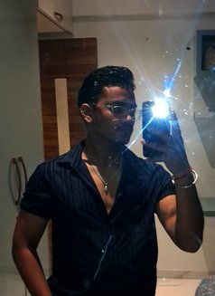 Yuviii - Male escort in Pune Photo 6 of 6