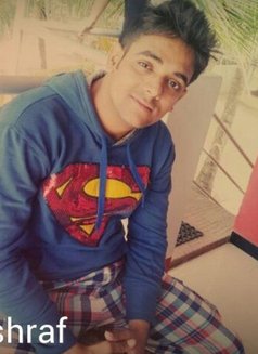 Ash - Male escort in Mumbai Photo 1 of 2