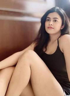 Shreya Cash Pymnt - எஸ்கார்ட் in Pune Photo 1 of 1