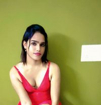 Hashini - Transsexual escort in Chennai