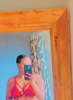 Trecy - escort in Noida Photo 1 of 5