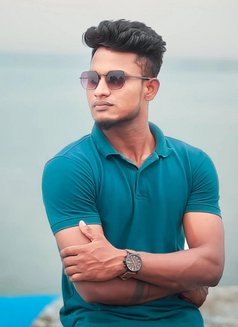 Surya - Male companion in Chennai Photo 1 of 1