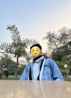 Choco Aman - Male escort in Kolkata Photo 1 of 6