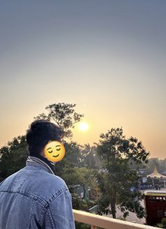 Choco Aman - Male escort in Kolkata Photo 3 of 6