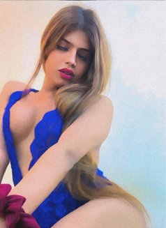 alina - Transsexual escort in New Delhi Photo 3 of 6
