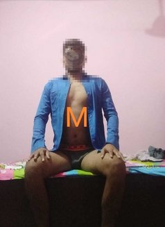 GharPar Massage - Male escort in Lucknow Photo 4 of 5