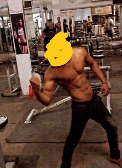 Rohit Singhania - Male एस्कॉर्ट in Hyderabad Photo 3 of 3