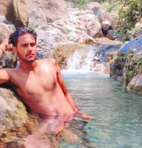 BCA Topper - Male এস্কর্ট এজেন্সি in New Delhi