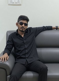 Master Surya - Male escort in Hyderabad Photo 1 of 3