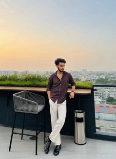 Ayush Singh - Male escort in Indore Photo 2 of 4