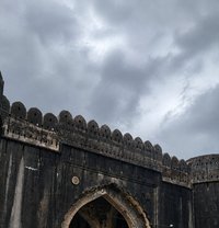 Ayush Singh - Male एस्कॉर्ट in Indore