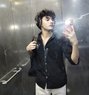 Leo - Male escort in New Delhi Photo 2 of 3