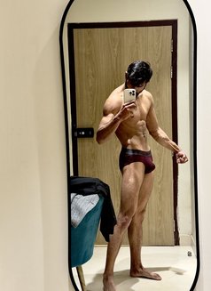 Veer - Male escort in New Delhi Photo 5 of 5
