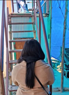 Miss Poo - escort in New Delhi Photo 2 of 8