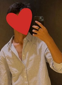 Bunny - Male escort in jamnagar Photo 1 of 1