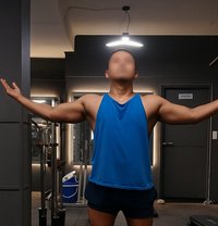 Abhi - Male ম্যাসেজ in New Delhi