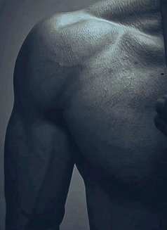 Sarwar - Male escort in Hyderabad Photo 3 of 3