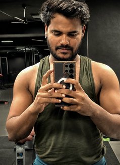 Sarwar - Male escort in Hyderabad Photo 1 of 3