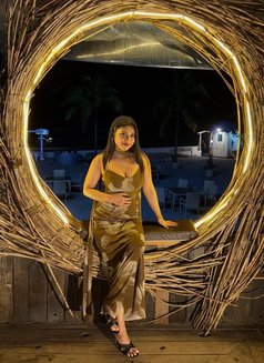 Katrina - எஸ்கார்ட் in Mumbai Photo 4 of 4